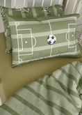 Завантажити зображення в переглядач галереї, "Футбол" комплект постільної білизни з органічного сатину з авторським принтом