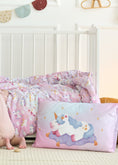 Завантажити зображення в переглядач галереї, "Чарівні єдиноріжки" комплект постільної білизни з органічного сатину з авторським принтом