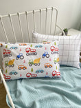 Завантажити зображення в переглядач галереї, Комплект наволочок "Акварельні машинки", органічний сатин, виробник Fabrikkids (Україна), преміум якість
