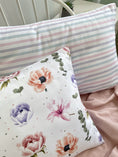 Завантажити зображення в переглядач галереї, Комплект наволочок "Акварельні квіти", органічний сатин, виробник Fabrikkids (Україна), преміум якість