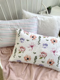 Завантажити зображення в переглядач галереї, Комплект наволочок "Акварельні квіти" органічний сатин, виробник Fabrikkids (Україна), преміум якість