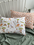 Завантажити зображення в переглядач галереї, Комплект наволочок "Джунглі 2" органічний сатин, виробник Fabrikkids (Украаїна), преміум якість