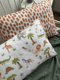 Завантажити зображення в переглядач галереї, Комплект наволочок "Джунглі 2" органічний сатин, виробник Fabrikkids (Украаїна), преміум якість