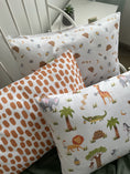 Завантажити зображення в переглядач галереї, Комплект наволочок "Джунглі 2" органічний сатин, виробник Fabrikkids (Украаїна), преміум якість