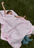 Завантажити зображення в переглядач галереї, "Рожевий" стьобана ковдра + наволочка з вареної бавовни

