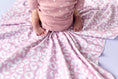Load image into Gallery viewer, Пелюшка з органічної фланелі "Пунктир", виробник Fabrikkids, Україна
