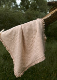 Завантажити зображення в переглядач галереї, "Бежевий" стьобана ковдра + наволочка з вареної бавовни
