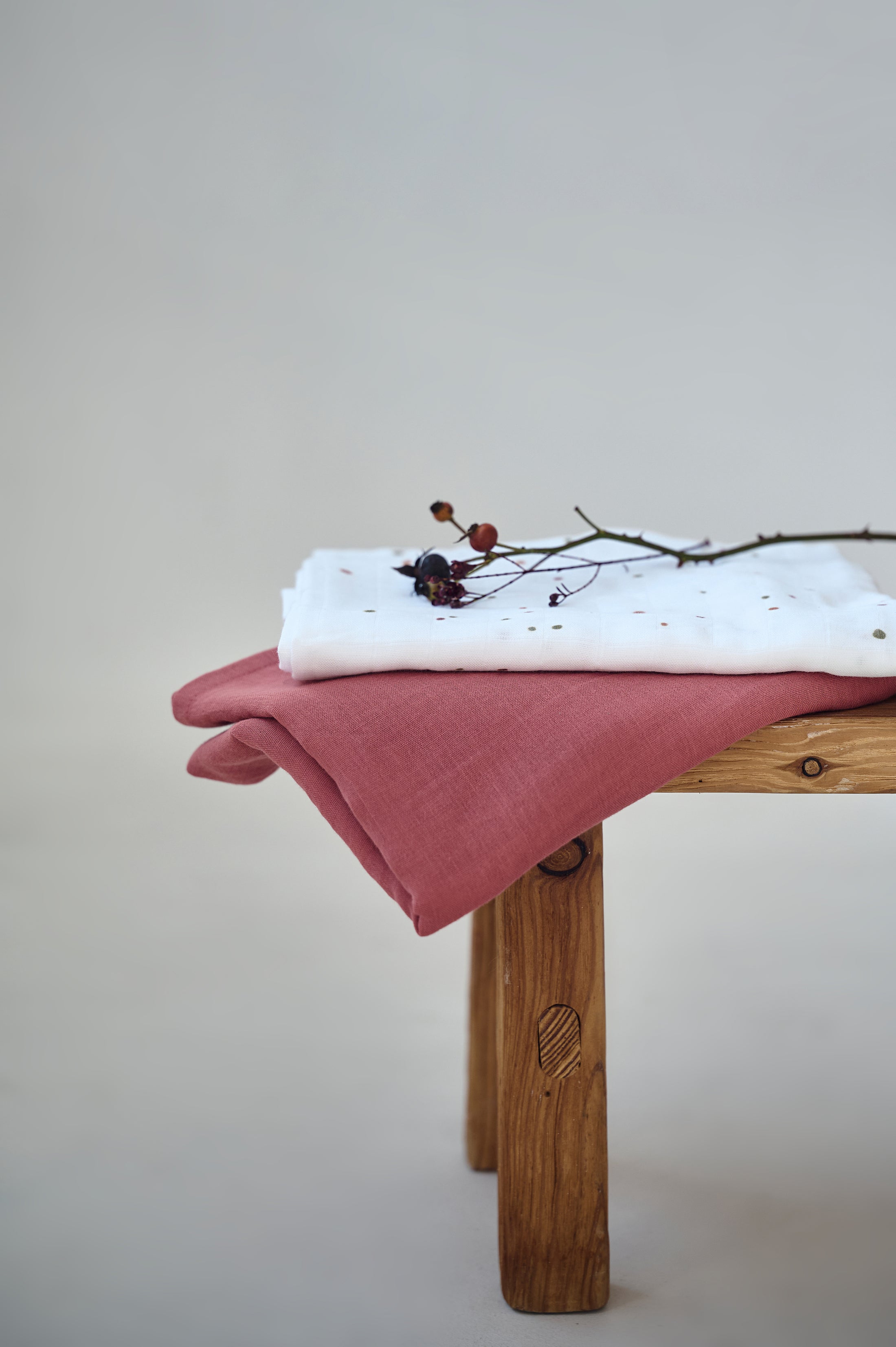 Набір муслінових пелюшок “Крапочки” — органічна тканина, 50% бавовна + 50% бамбук