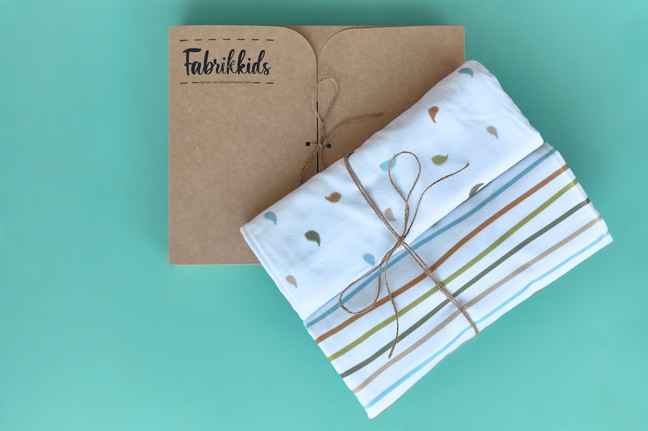 Пелюшка з органічної фланелі "Весняні пушинки" , виробник Fabrikkids, Україна