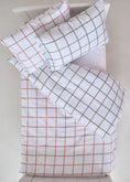 Завантажити зображення в переглядач галереї, "Клітинка" комплект постільної білизни з органічного сатину з авторським принтом
