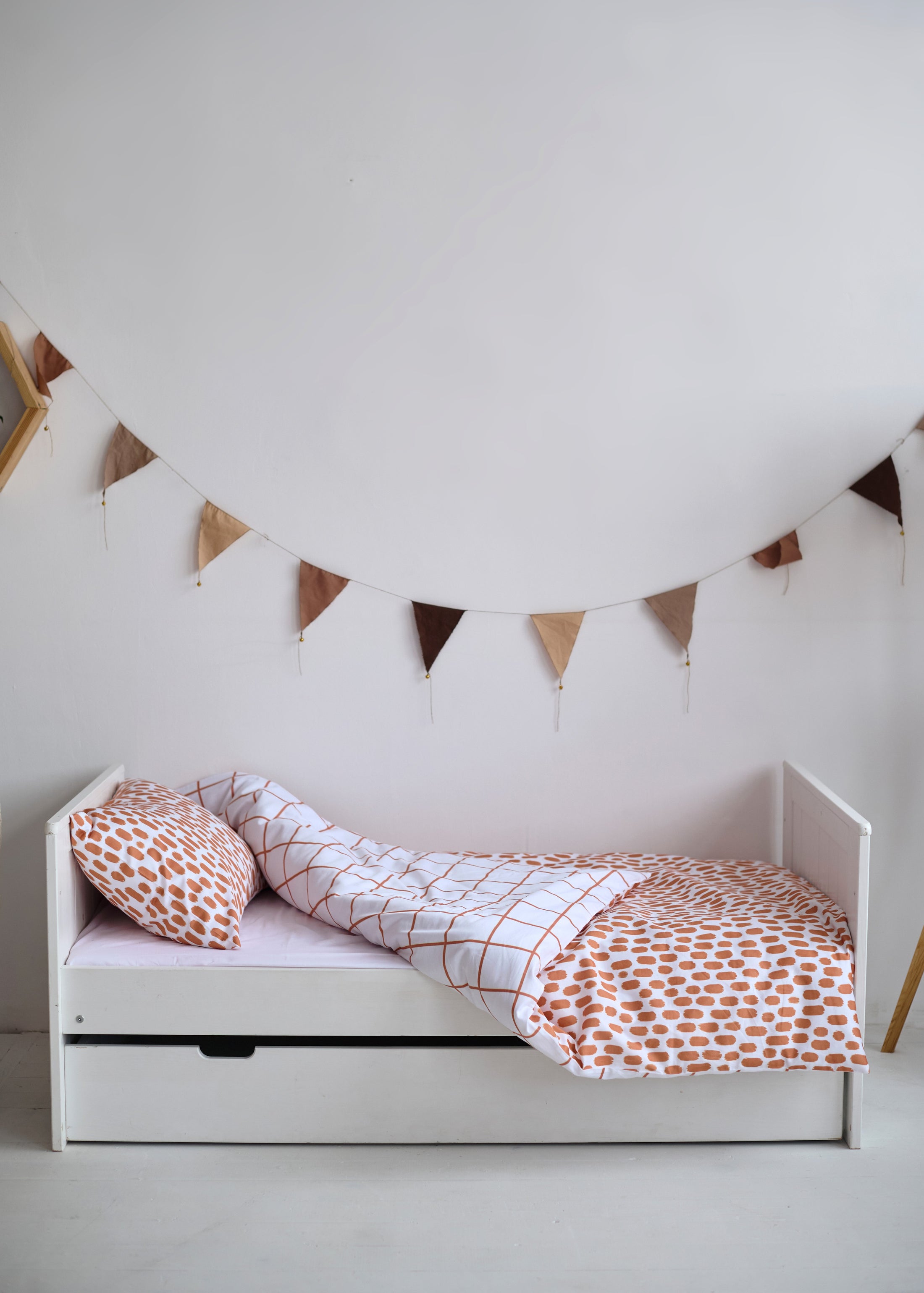 "Плямки жирафа" комплект постільної білизни з органічного сатину з авторським принтом