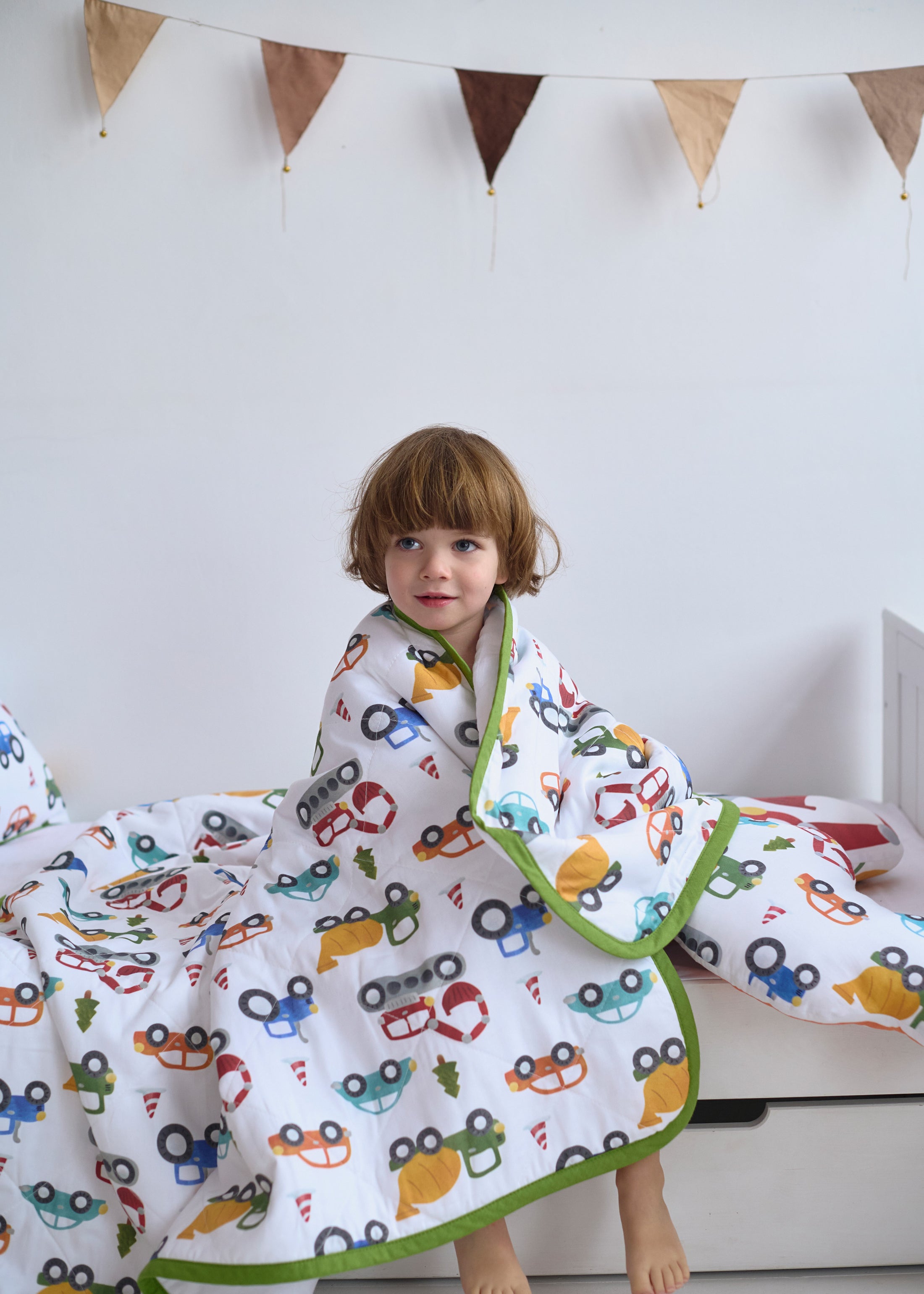 "Акварельні машинки" стьобана ковдра з сатину та муслину