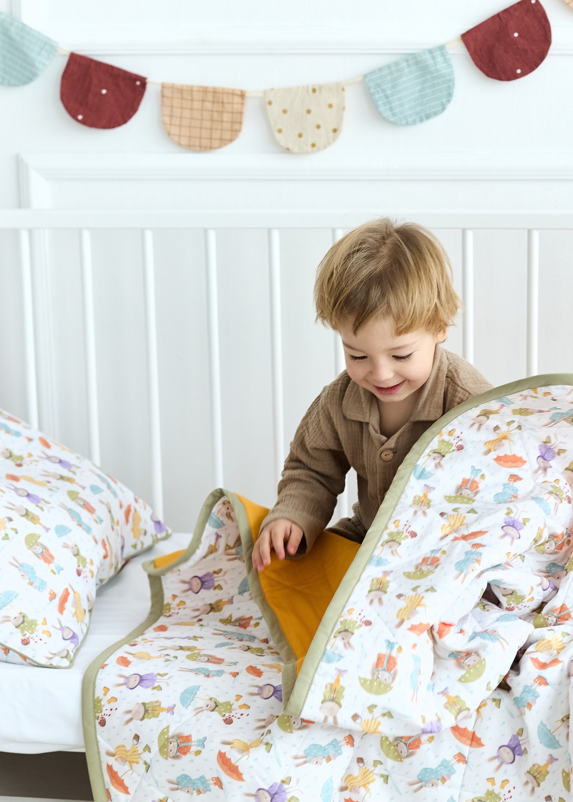 "Зайченята" стьобана ковдра з сатину та муслину