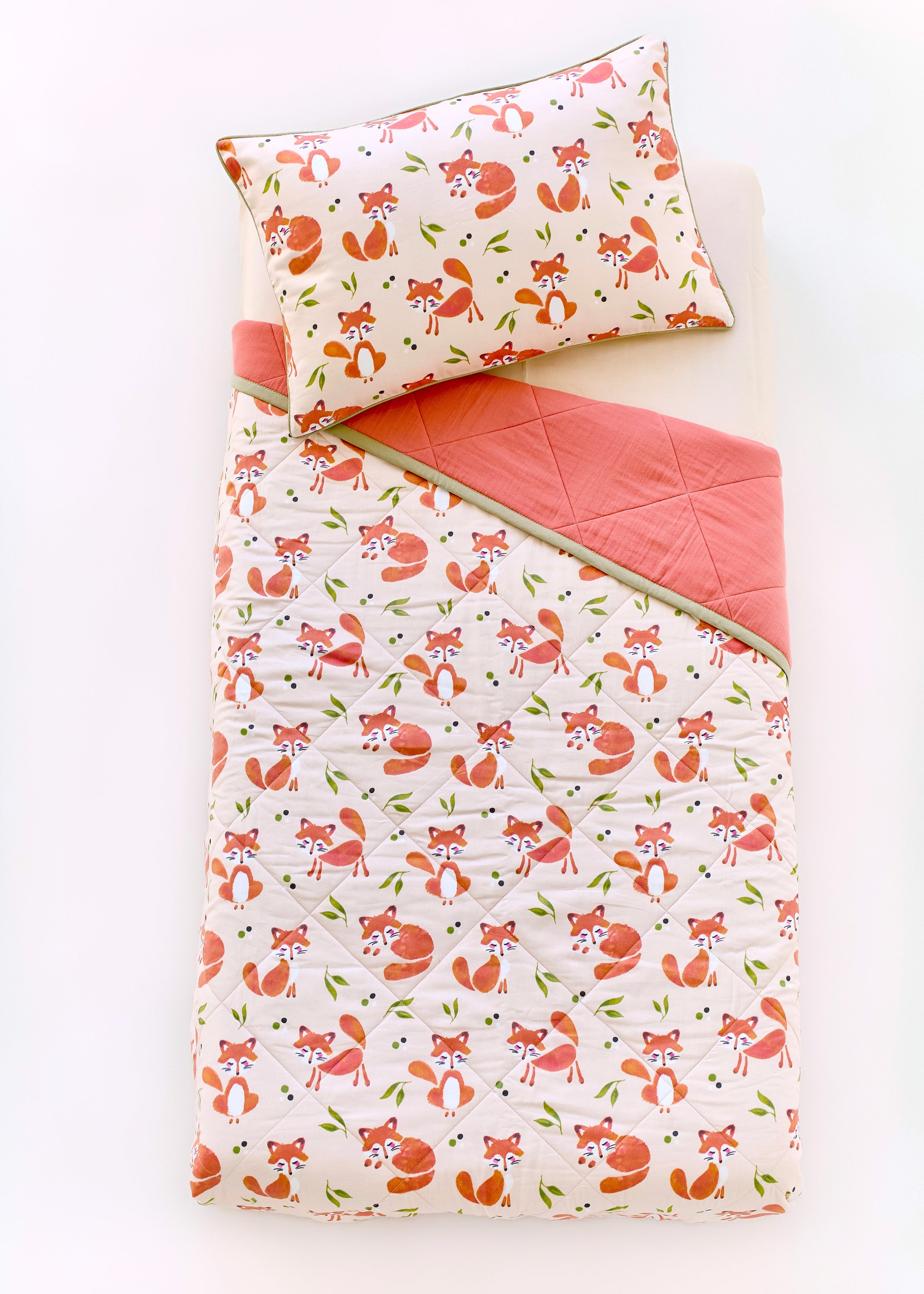 "Руді лисички" стьобана ковдра з сатину та муслину