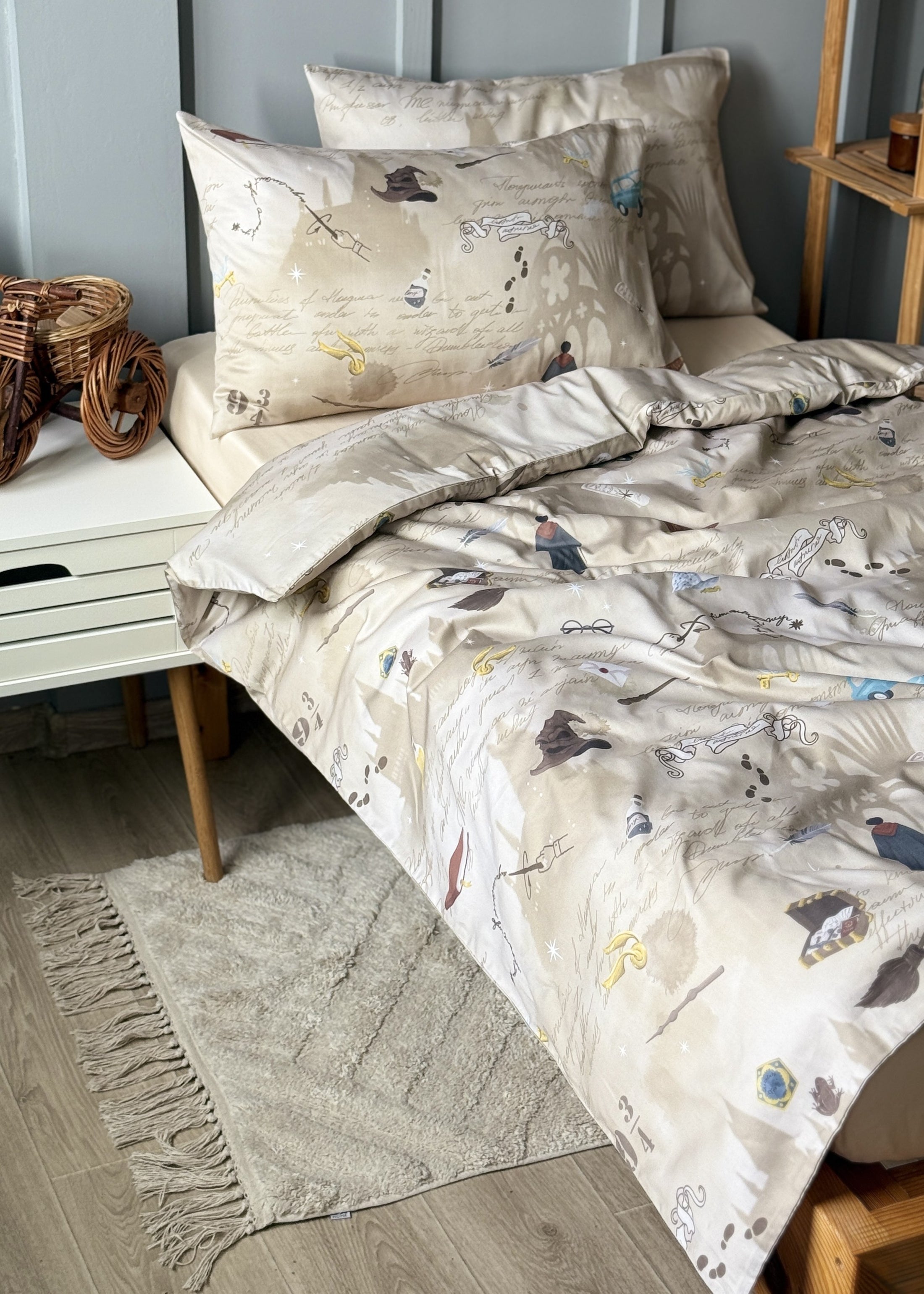 "Магічний світ" комплект постільної білизни з органічного сатину з авторським принтом