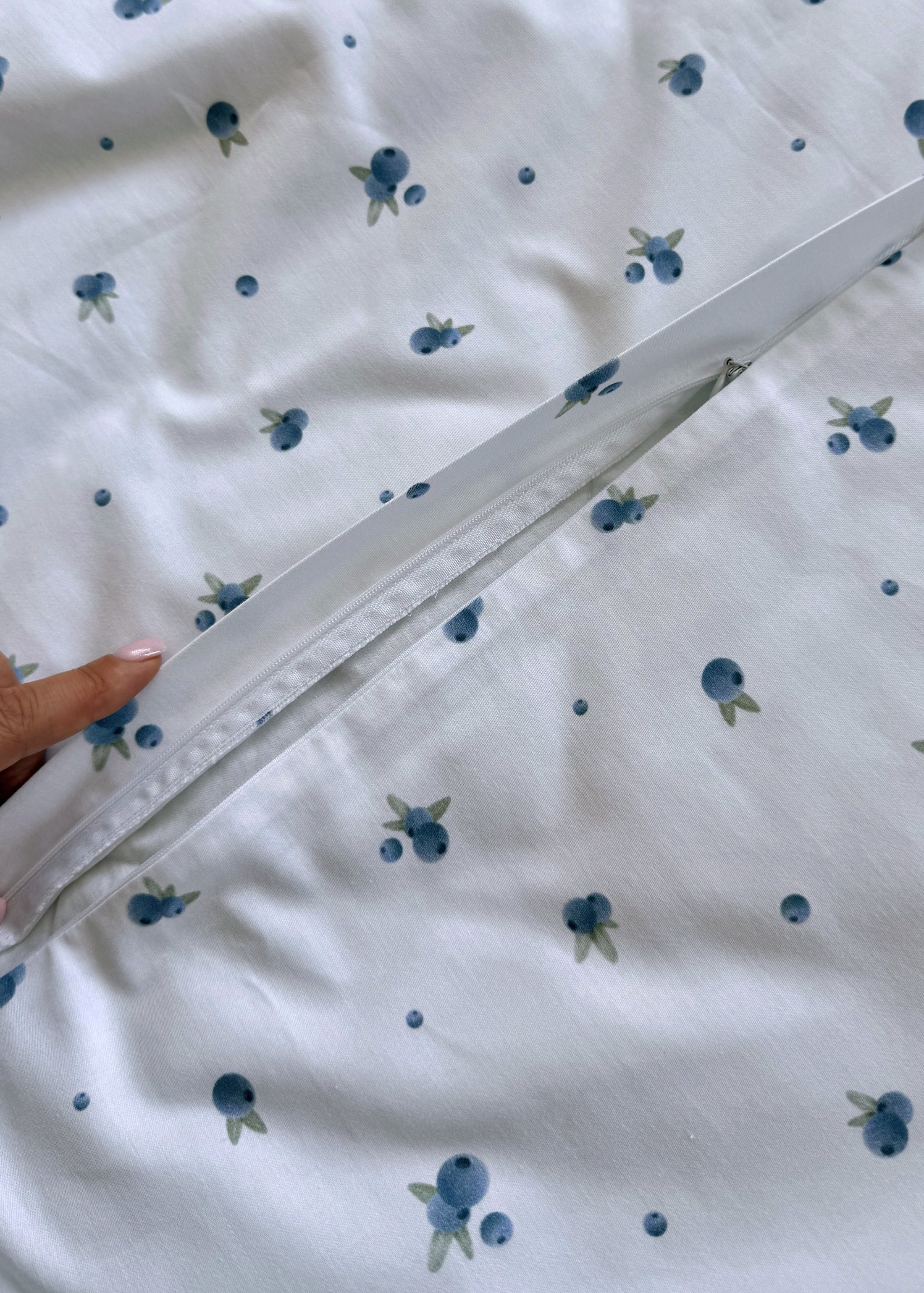 "Ягідки" комплект постільної білизни з органічного сатину з авторським принтом