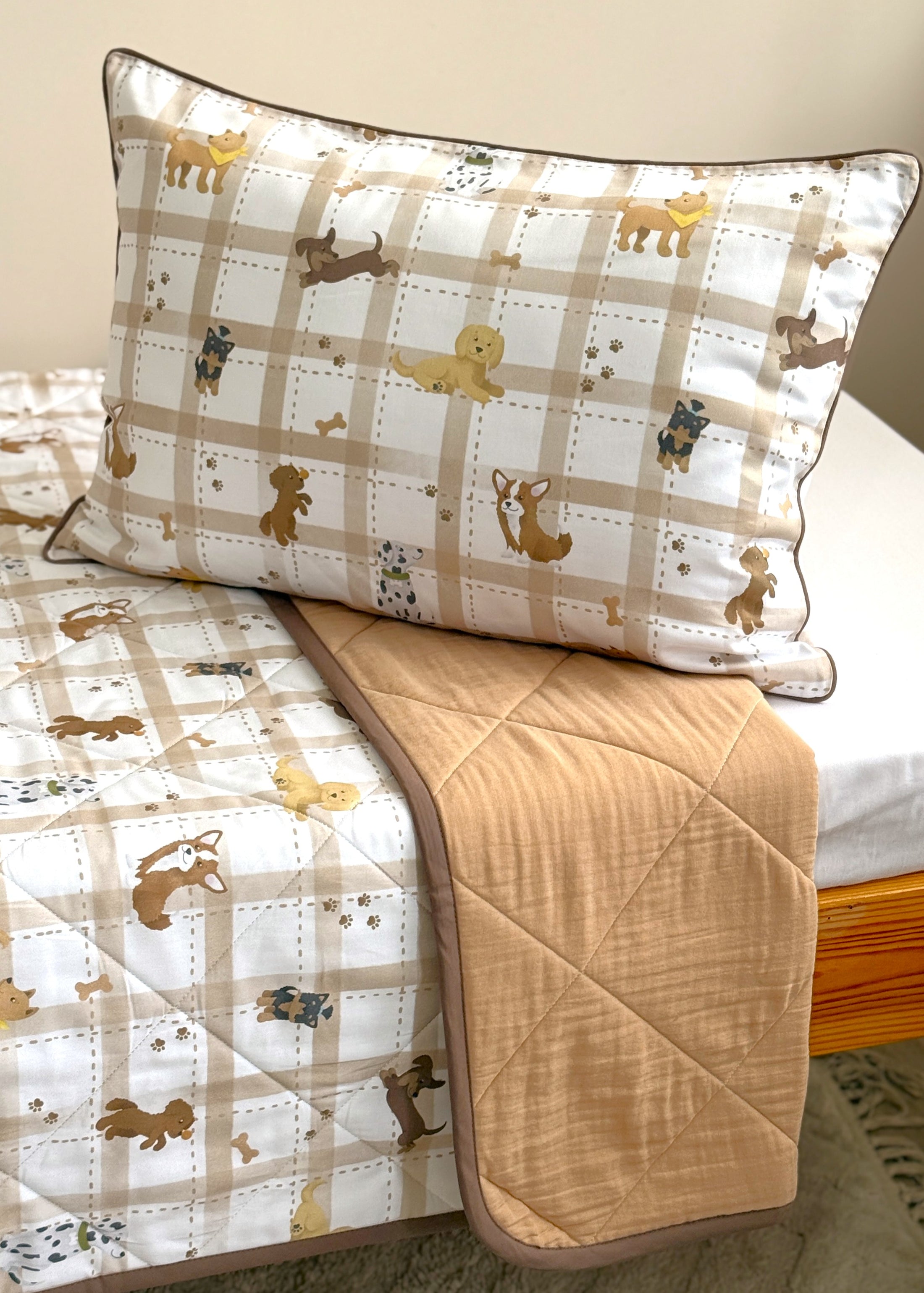 "Пухнасті хвостики" стьобана ковдра з сатину та муслину