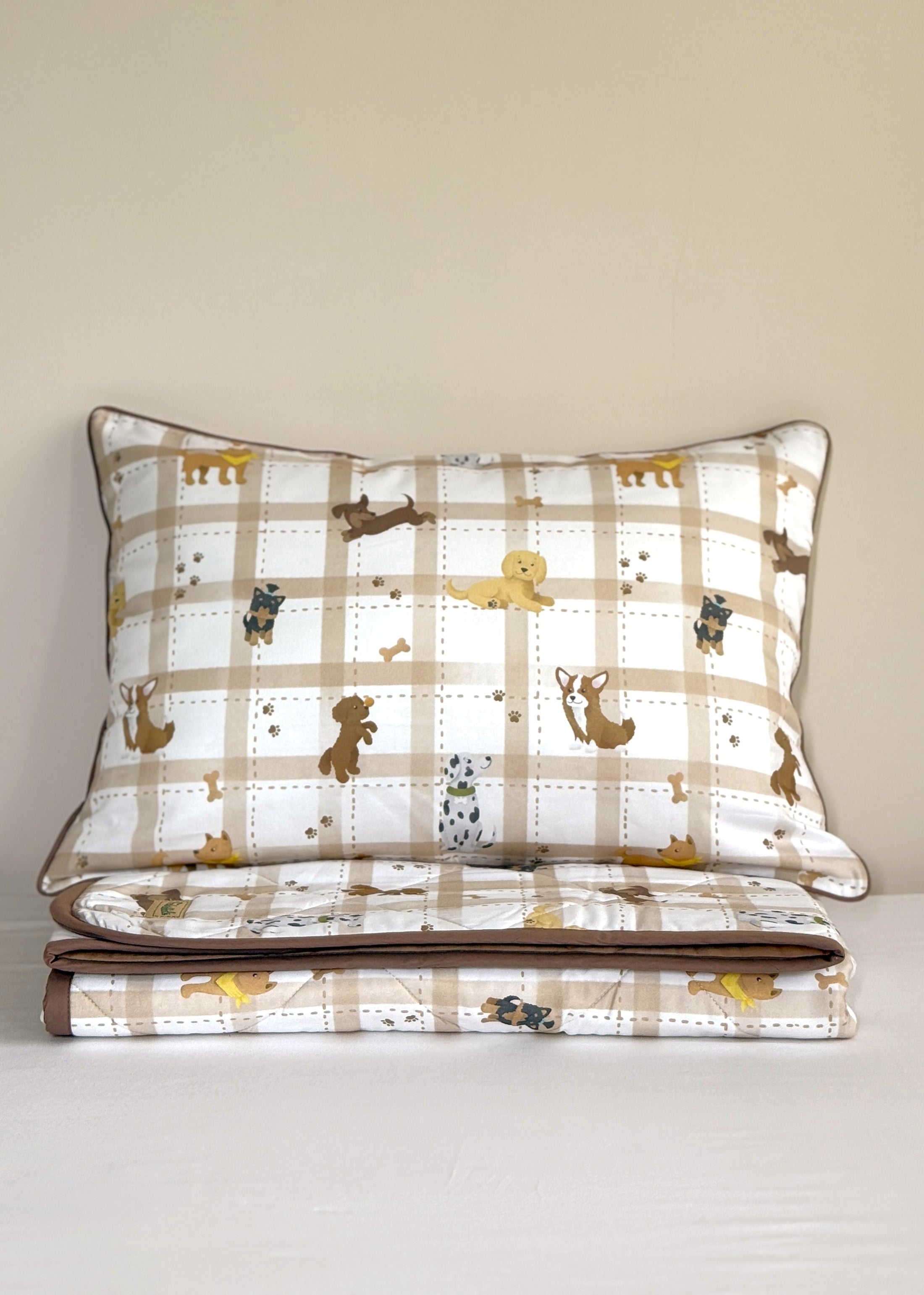 "Пухнасті хвостики" стьобана ковдра з сатину та муслину