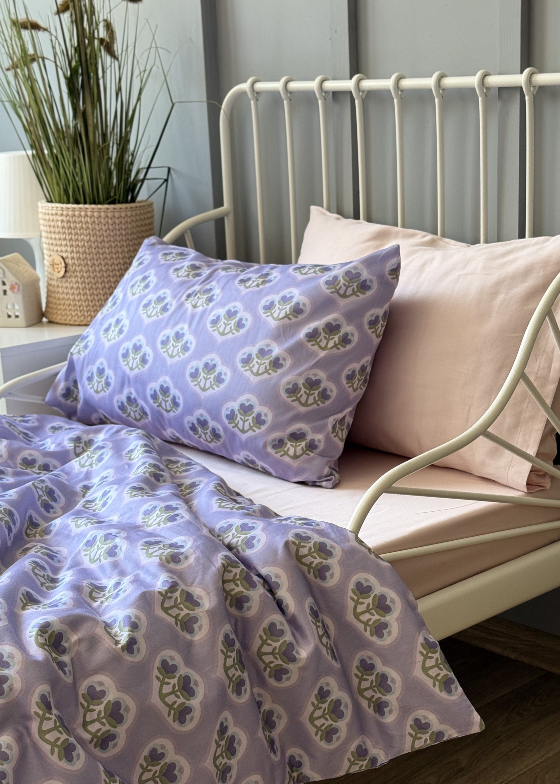 "Лілові латаття" комплект постільної білизни з органічного сатину з авторським принтом