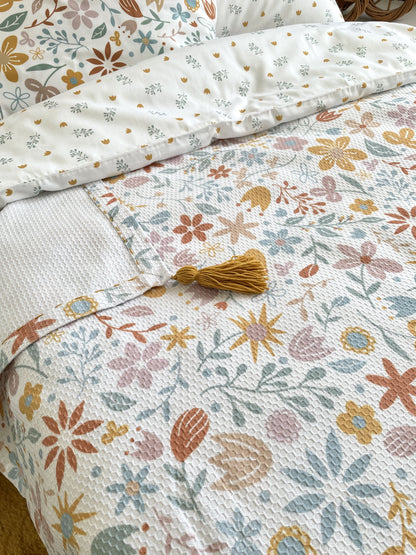 Покривало на ліжко "Квітуча галявина"